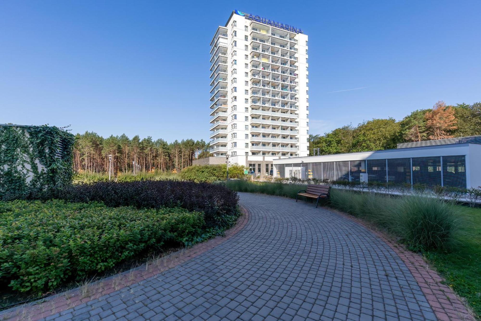 Aquamarina Onyx Miedzyzdroje Z Parkingiem By Rent Like Home Eksteriør bilde